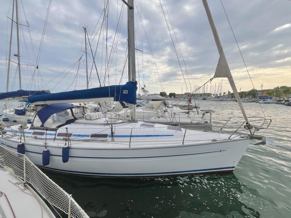 bavaria yachts 36