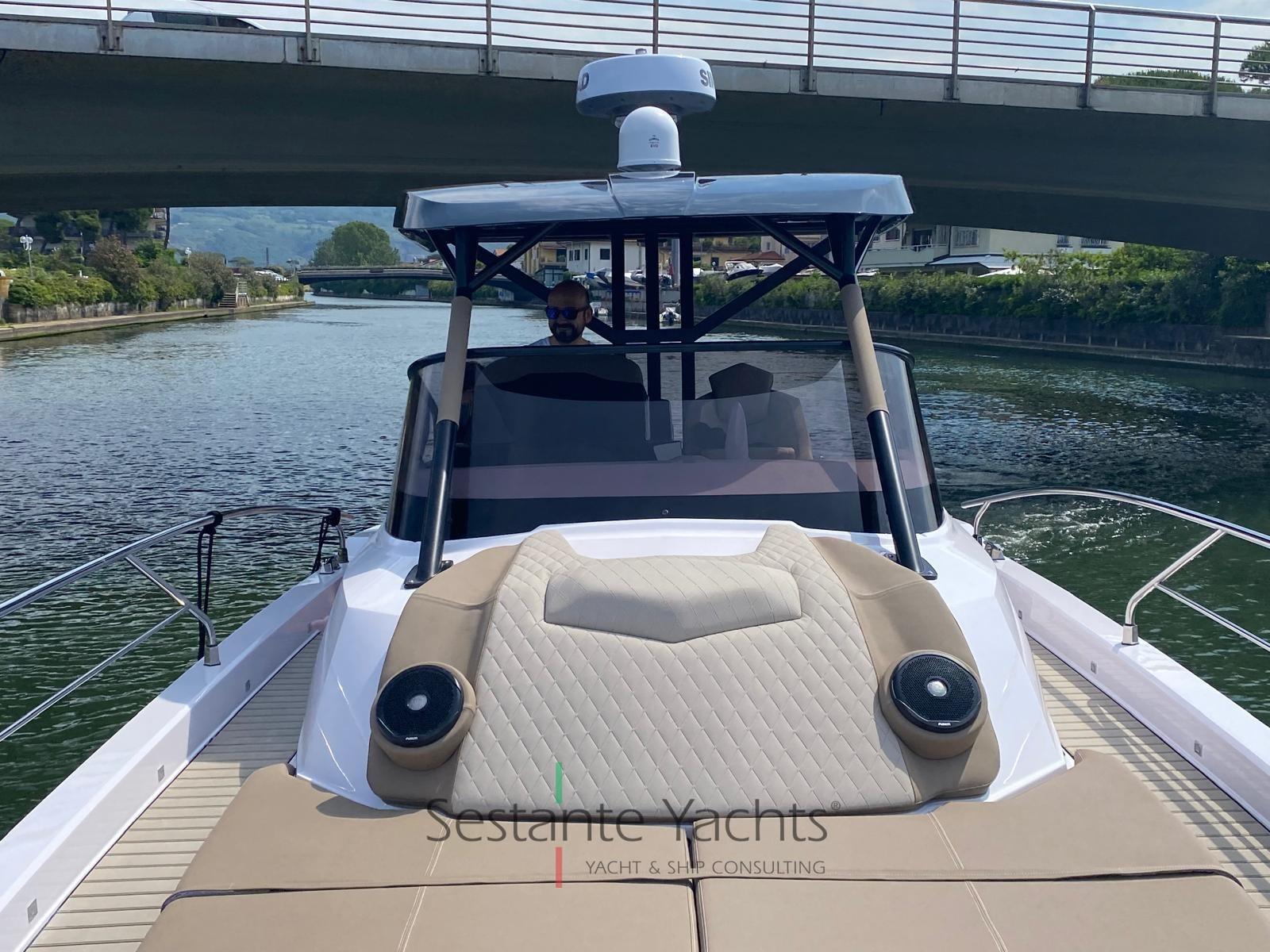 ranieri international Next 370 sh