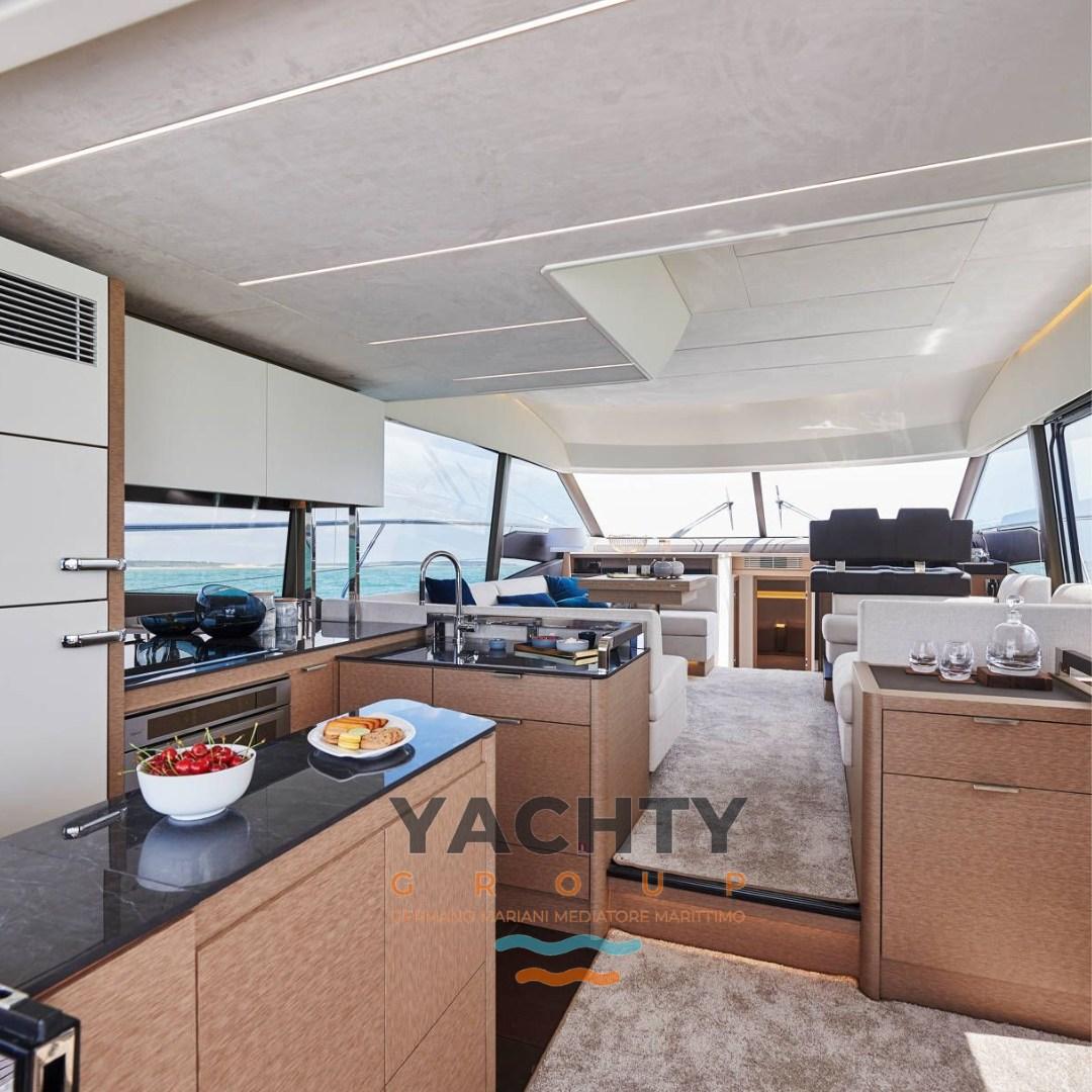 jeanneau Prestige 590 fly