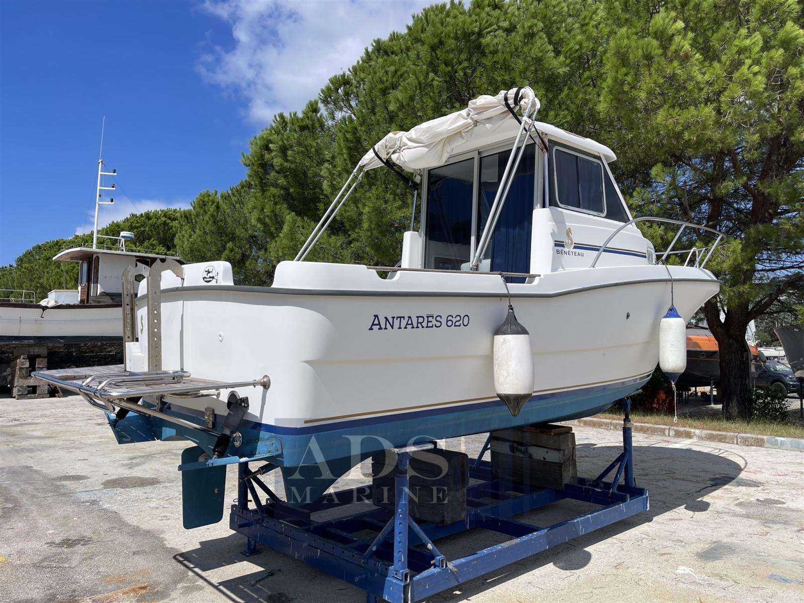 beneteau Antares 620