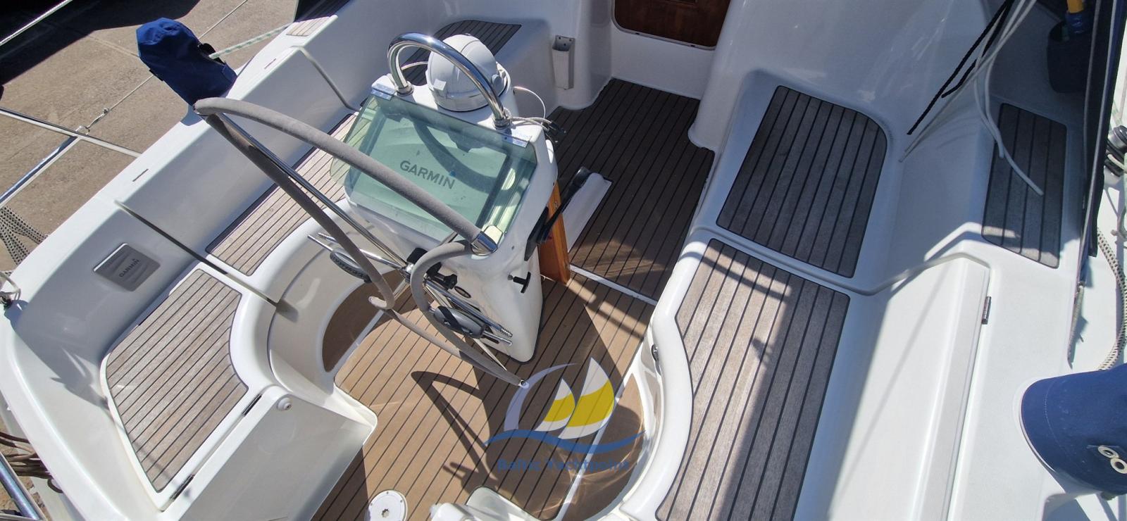 beneteau Oceanis 361 lift keel