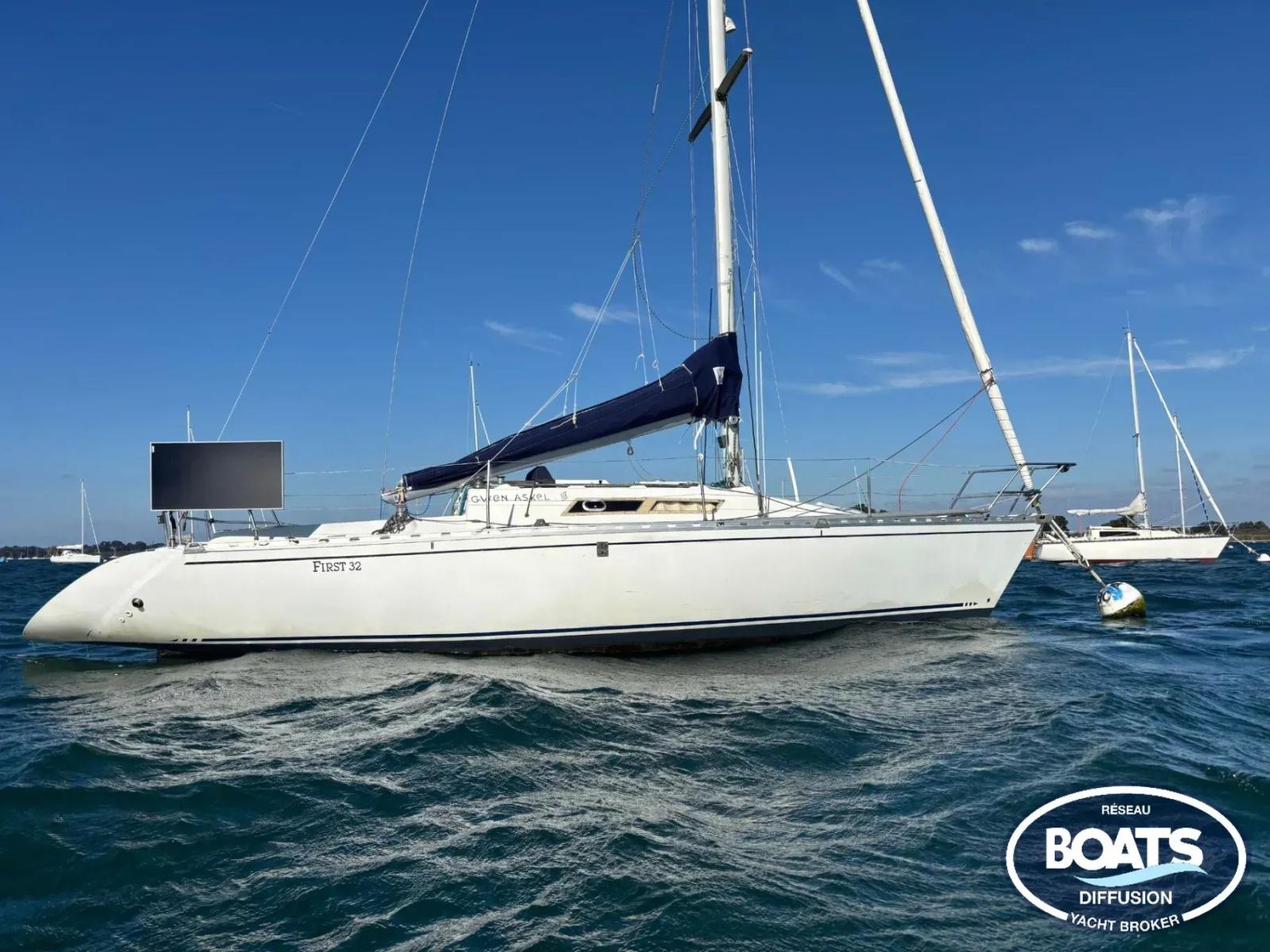 beneteau First 32