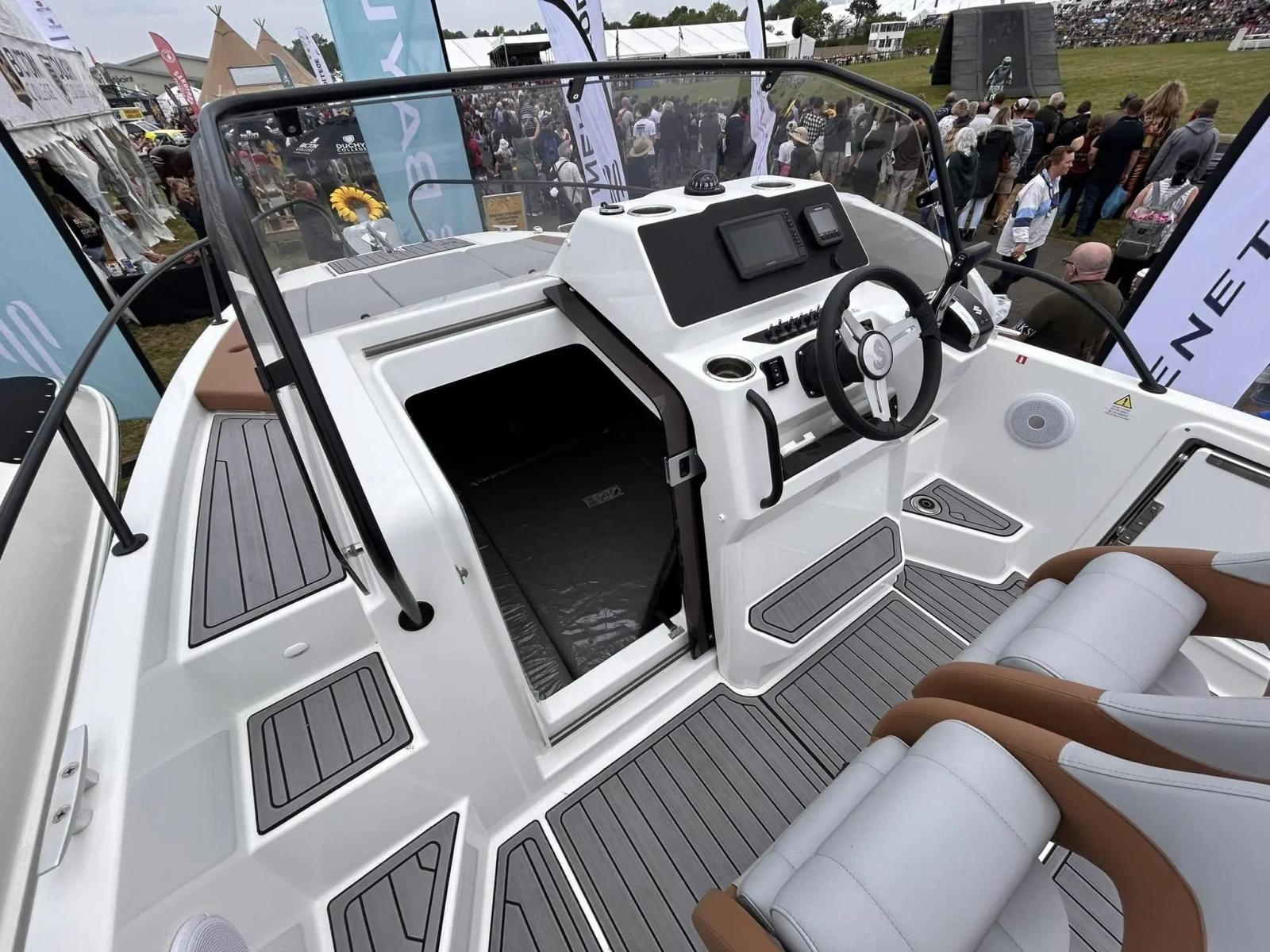 beneteau Flyer 7 sundeck