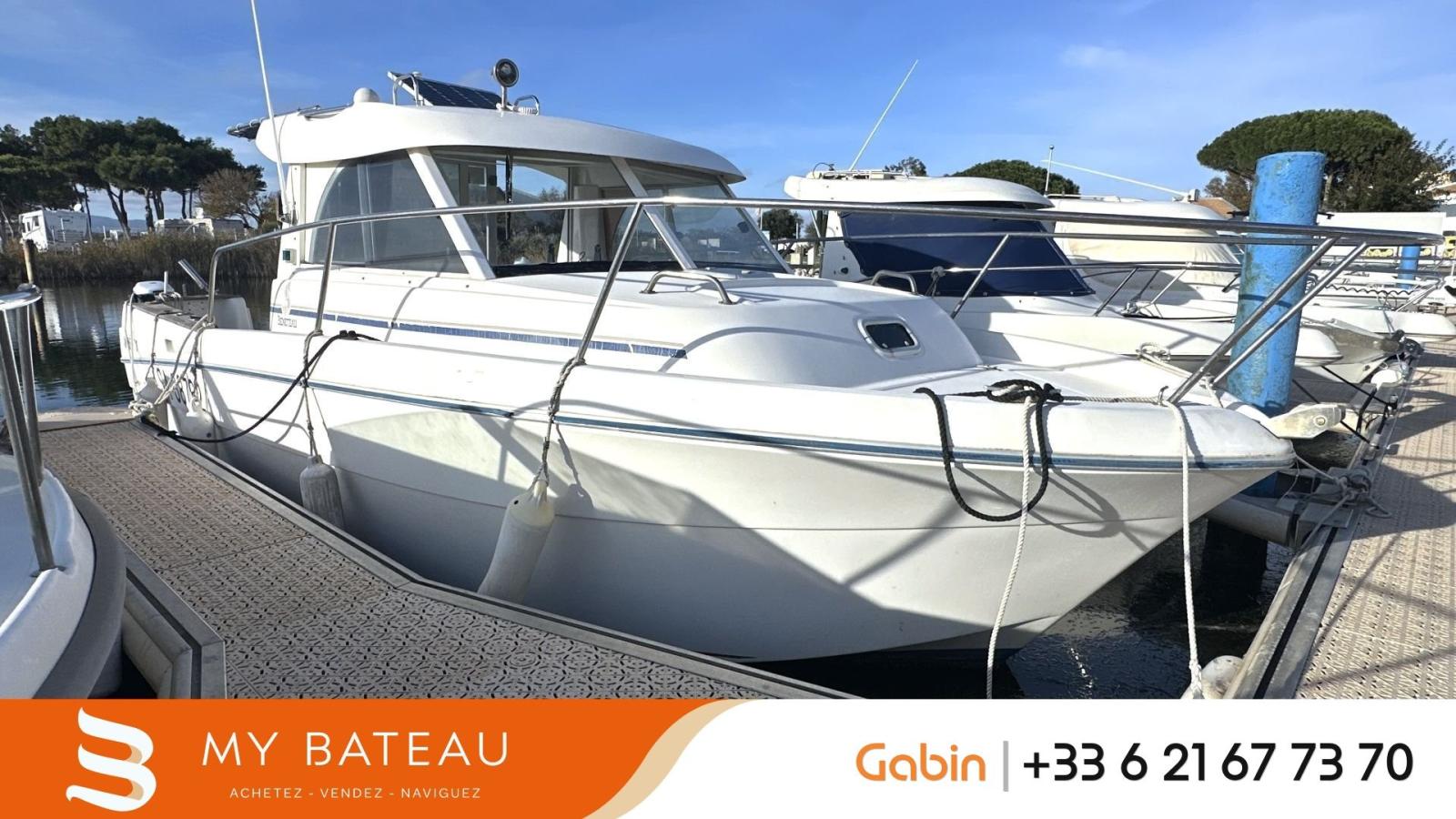 beneteau Antares 710