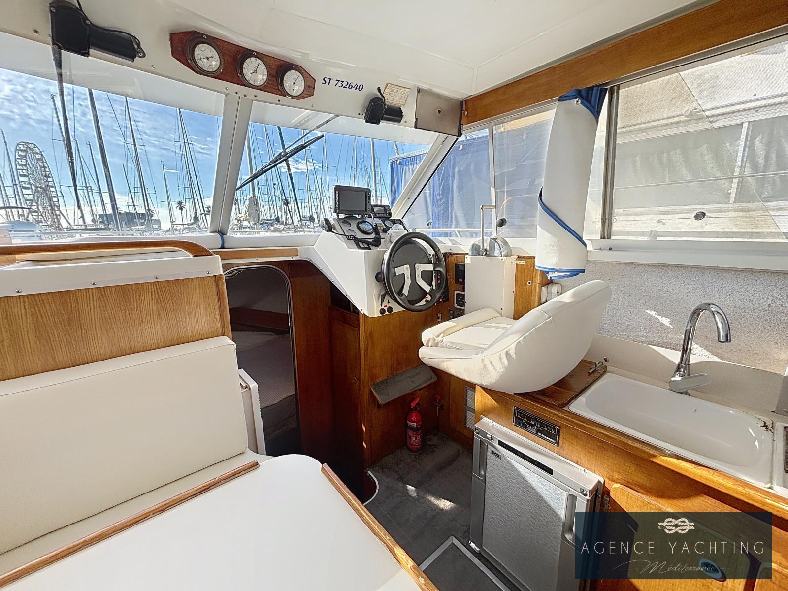 jeanneau Albatross 750