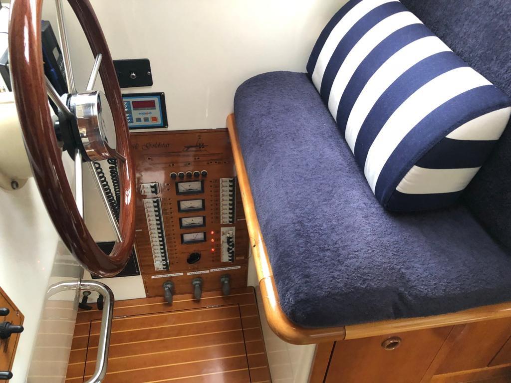 cantieri estensi 360 goldstar fly