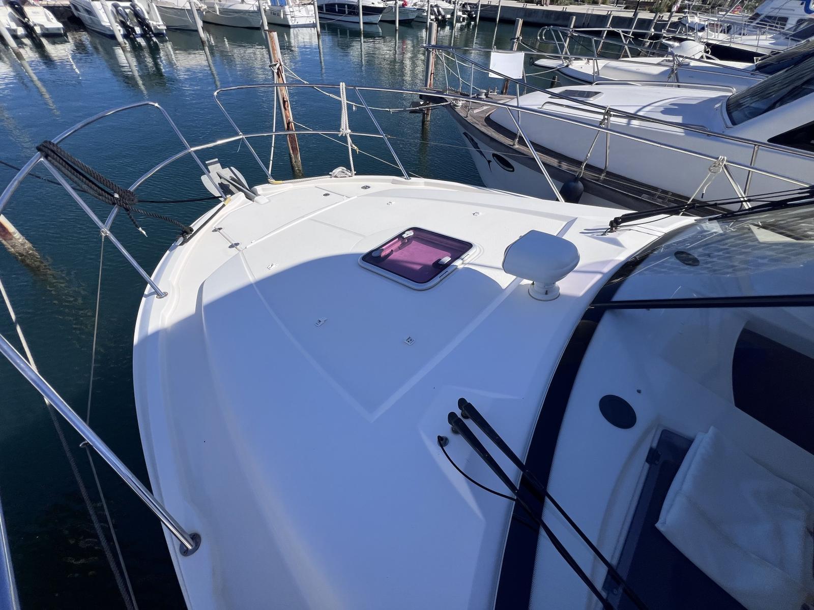 jeanneau Merry fischer 10