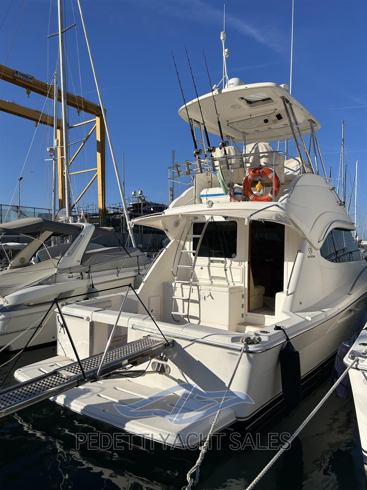 riviera marine 37 flybridge