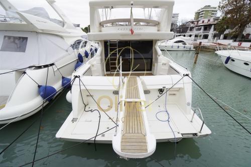 Ferretti yachts 53