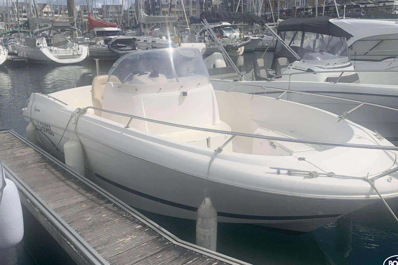 jeanneau Cap camarat 635 cc style