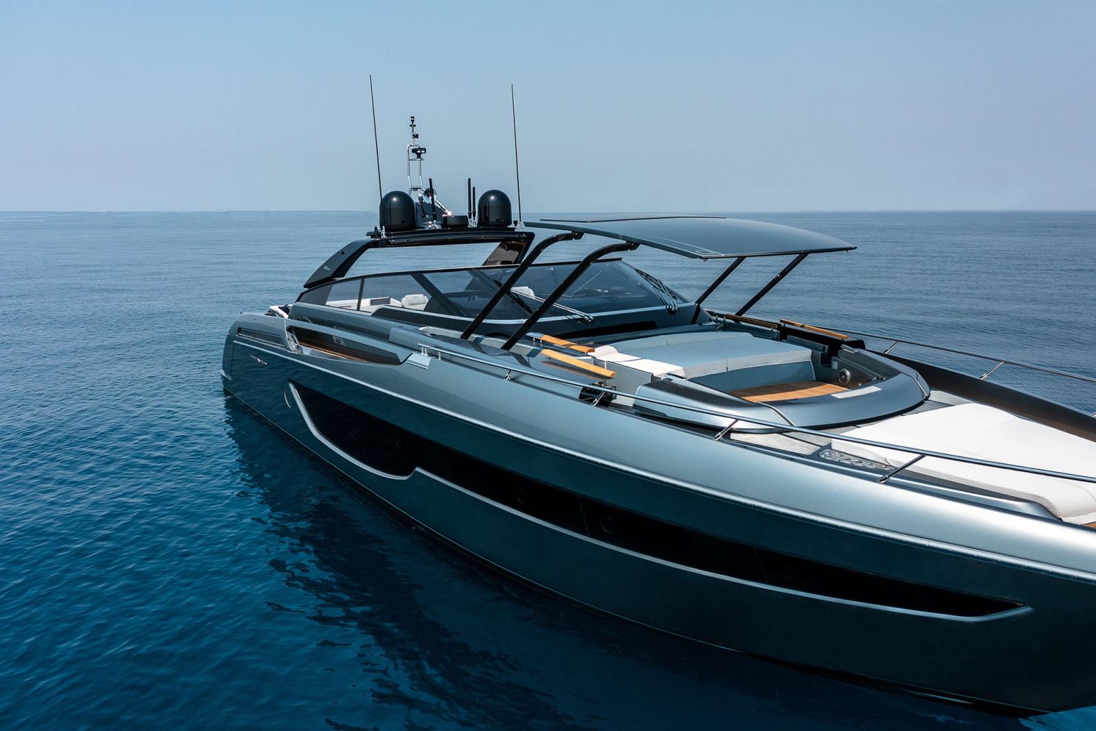 riva 76 bahamas super