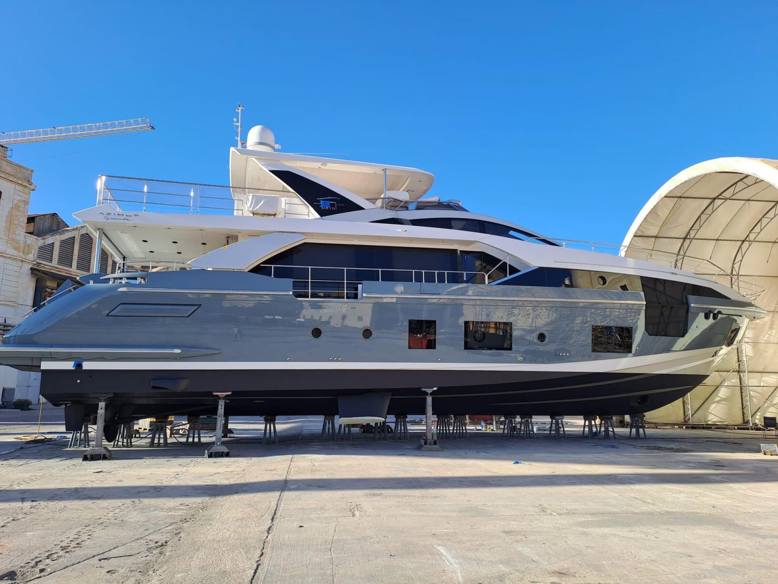 azimut Grande 27 metri
