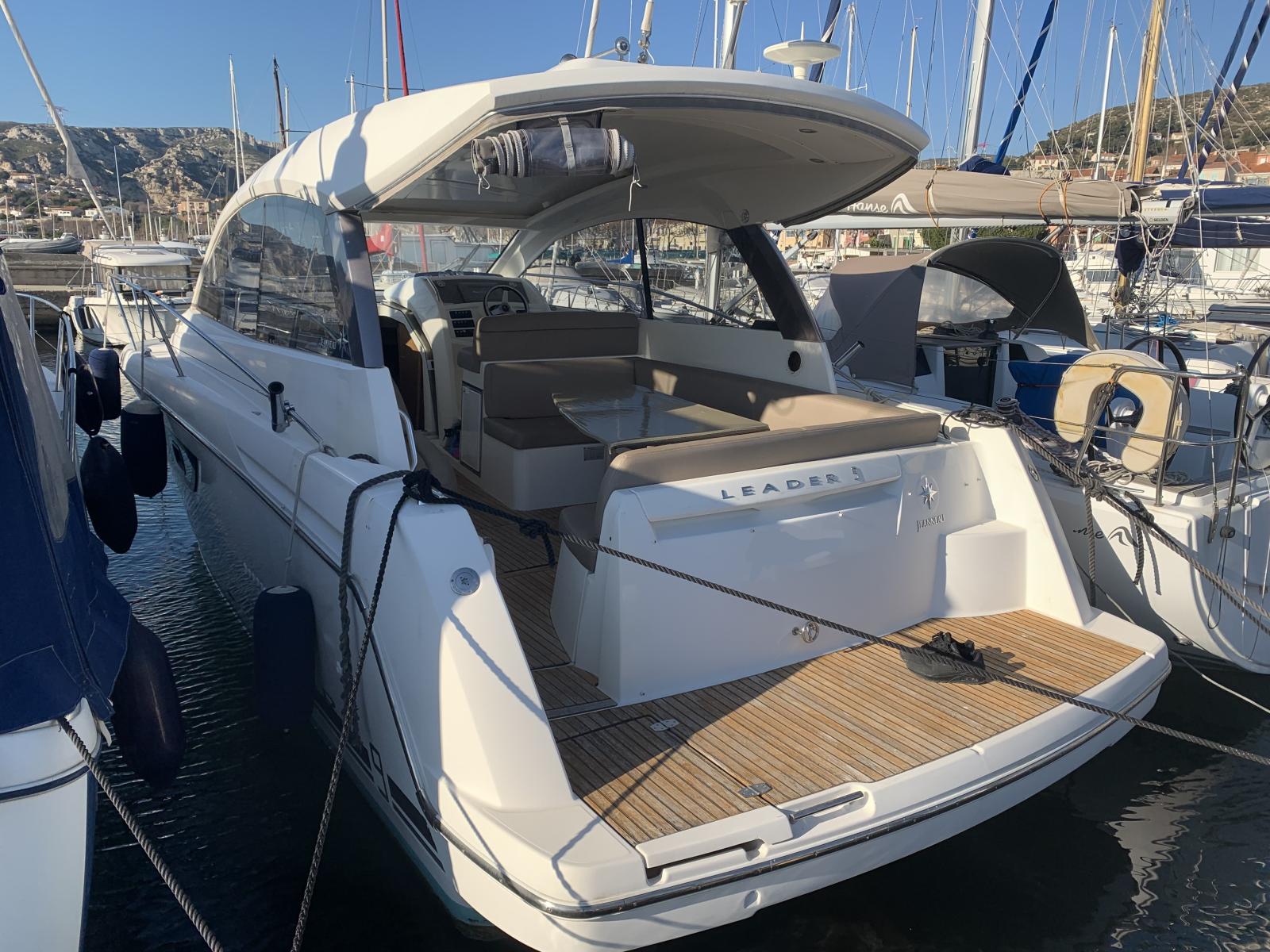 jeanneau Leader 9