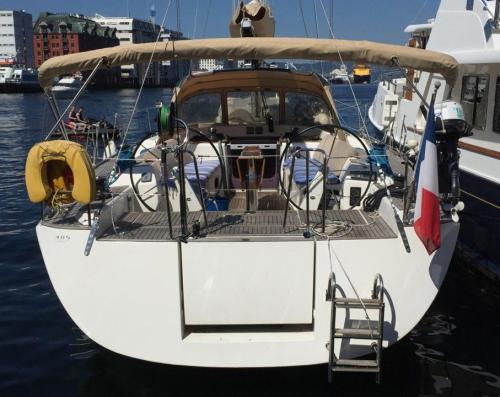 Dufour 485