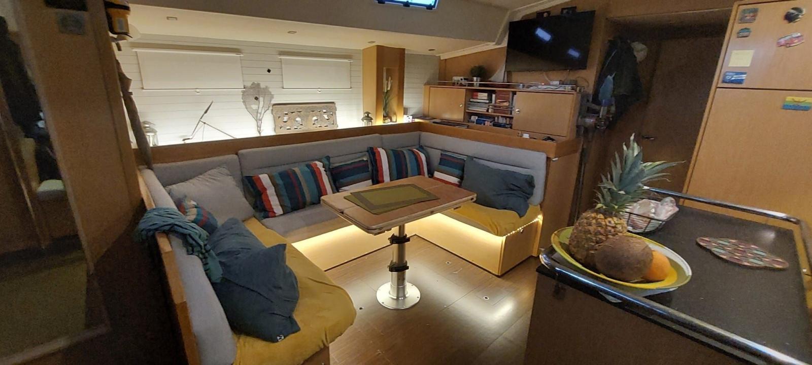 bavaria yachts Cruiser 55