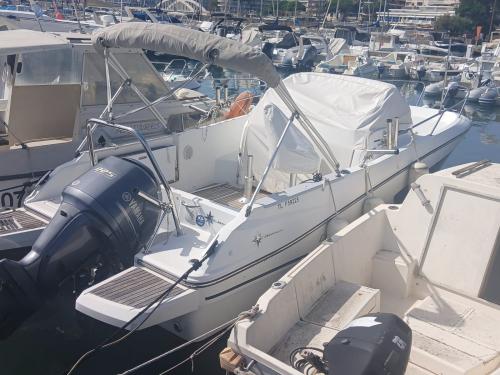 Jeanneau cap camarat 7.5 wa