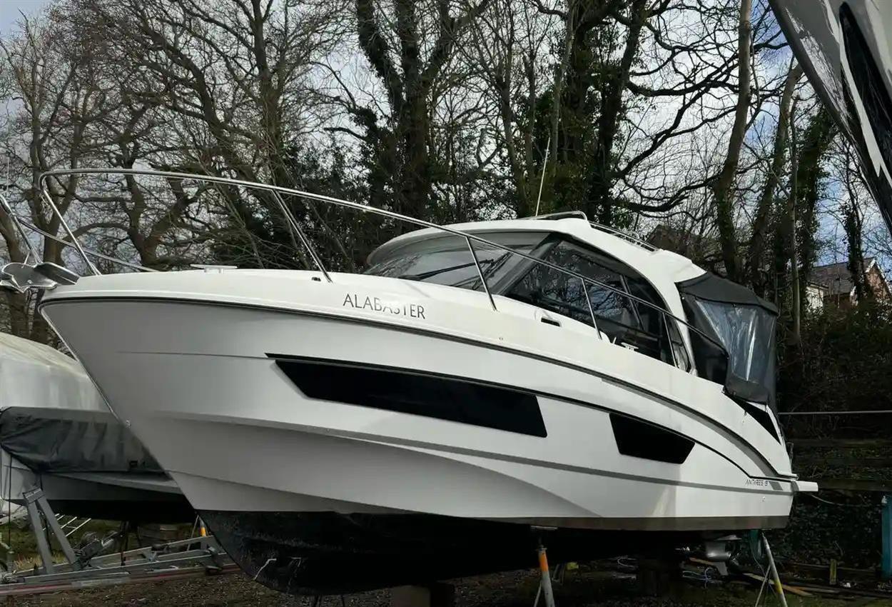 beneteau Antares 9 ob
