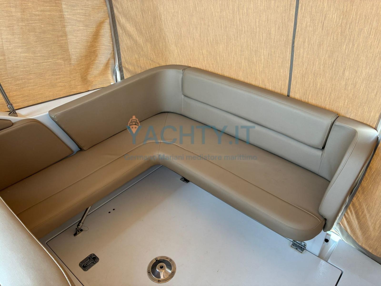 four winns Vista 258