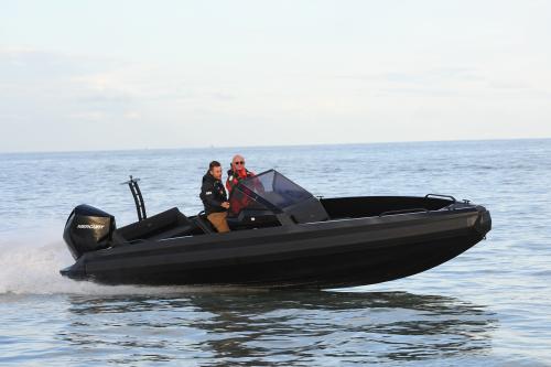 Iron 647