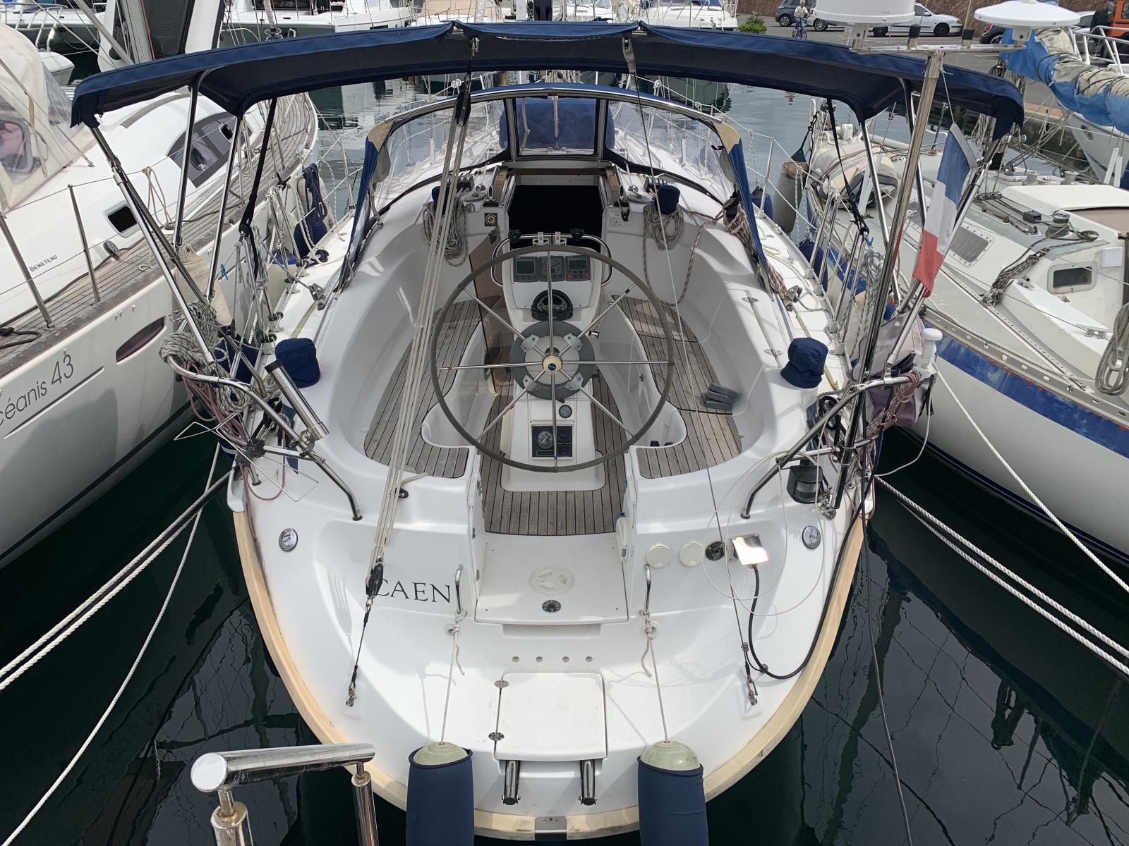 bavaria yachts 32