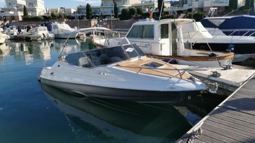Regal marine 2119