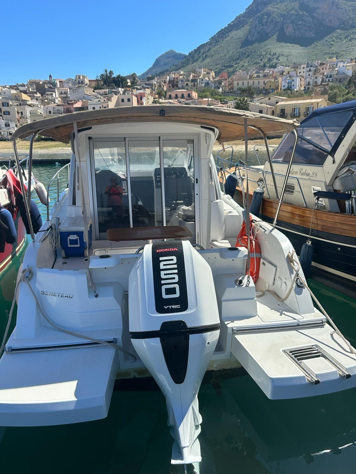 beneteau Antares 8