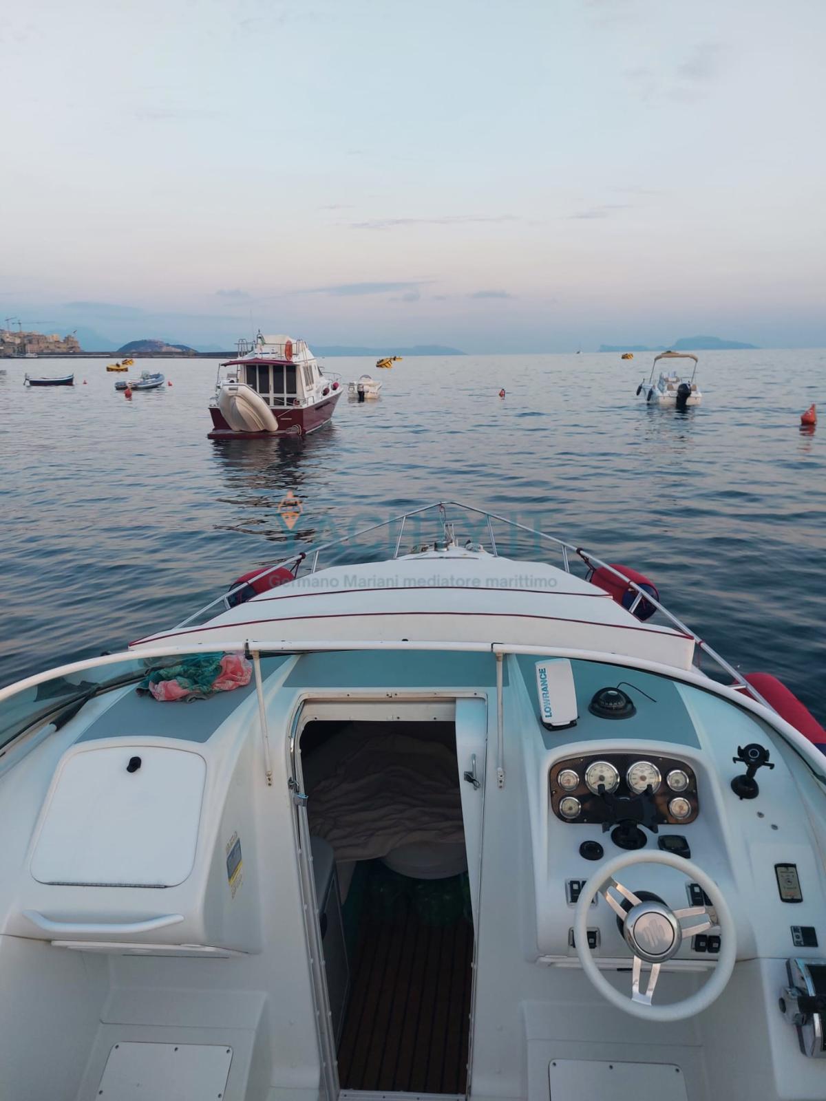 chris craft 258 concept