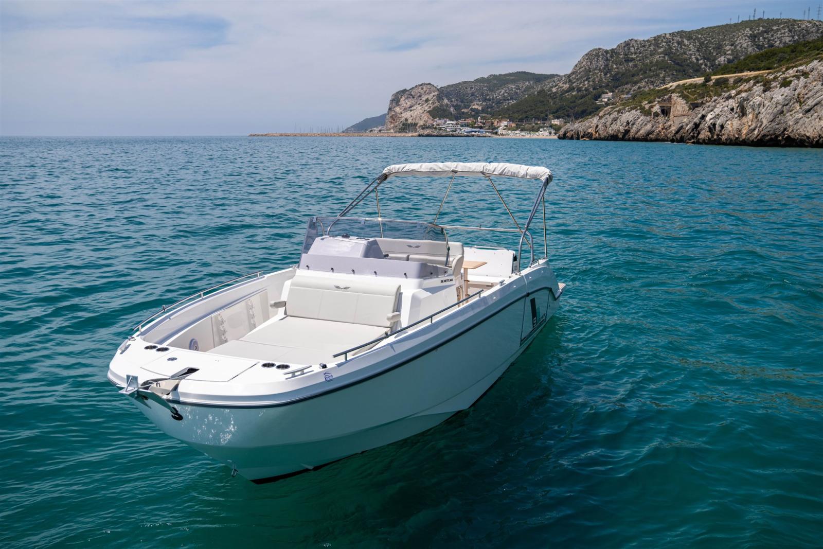 beneteau Flyer 9 space deck
