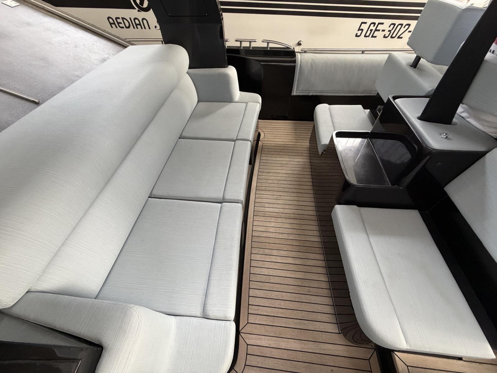 novamarine Black shiver 140 jet