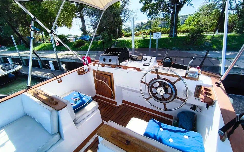 chung hwa Trawler 34