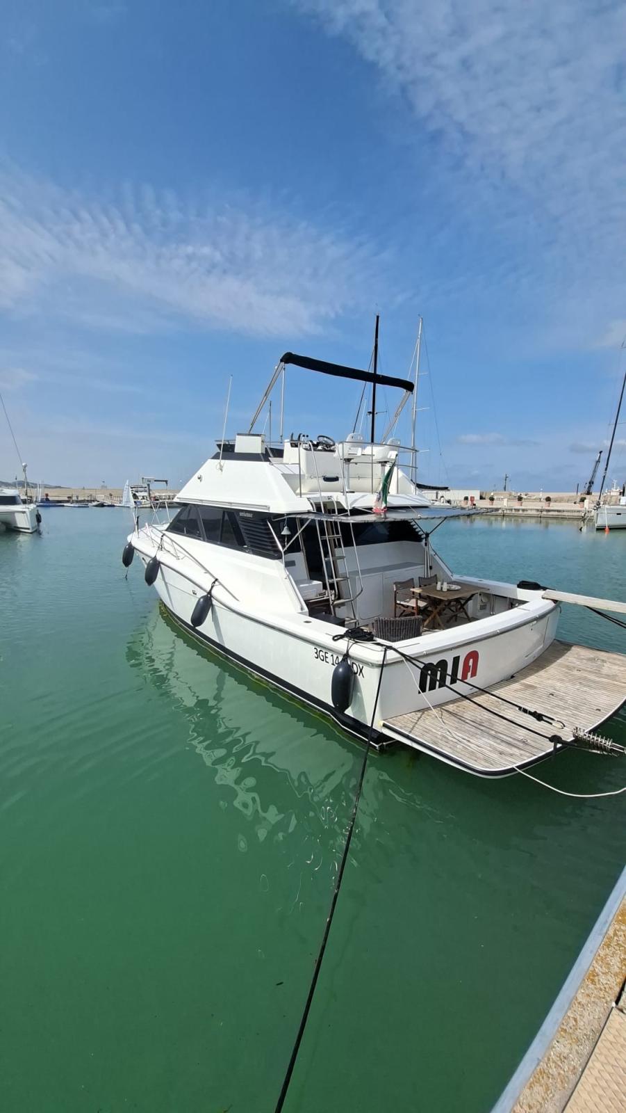 uniesse marine 42 fly
