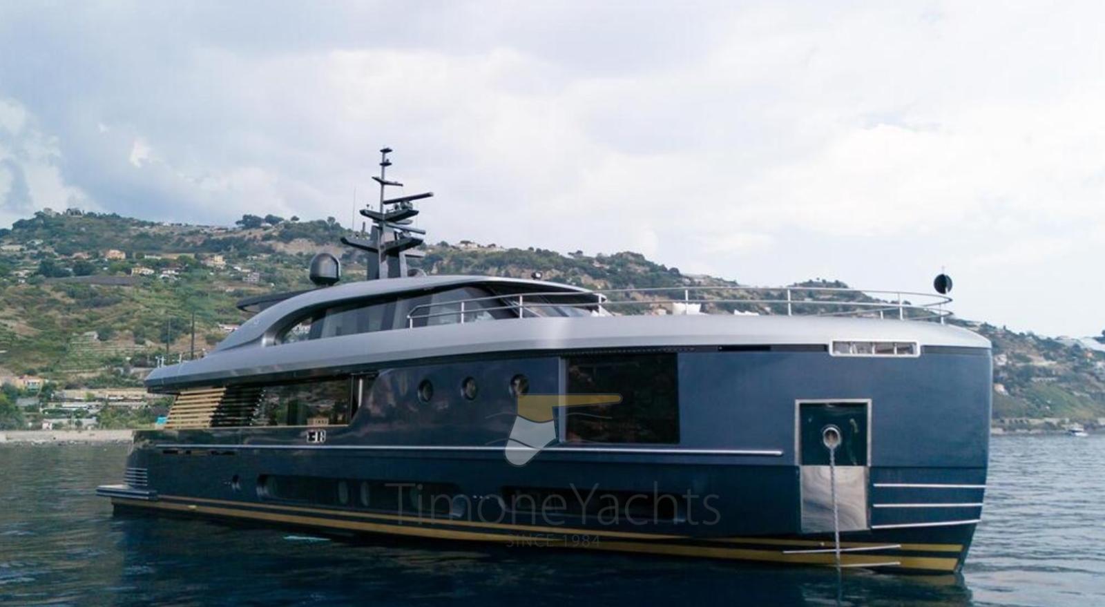 azimut Magellano 30 metri
