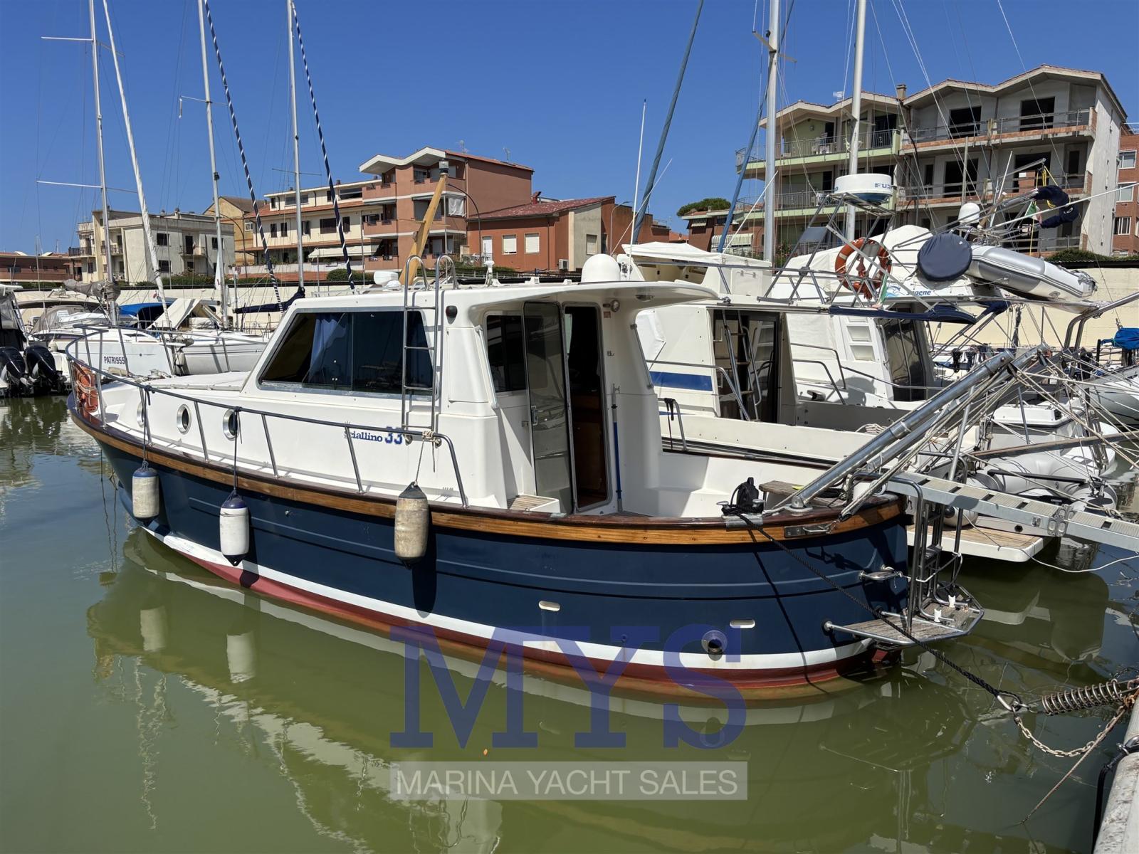 sciallino Sciallino 33 cabinato