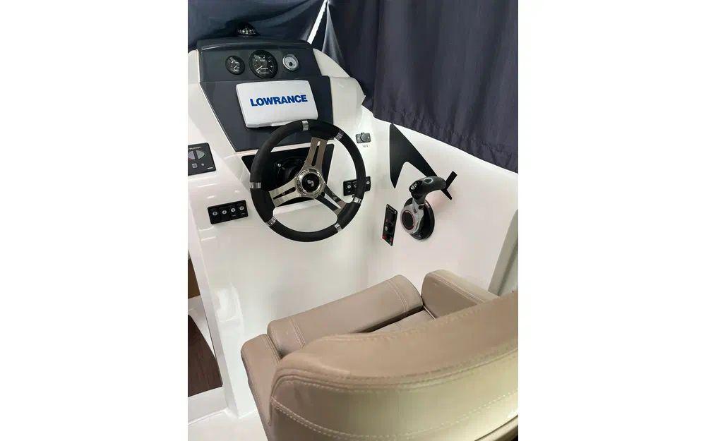 beneteau Antares 780 hb