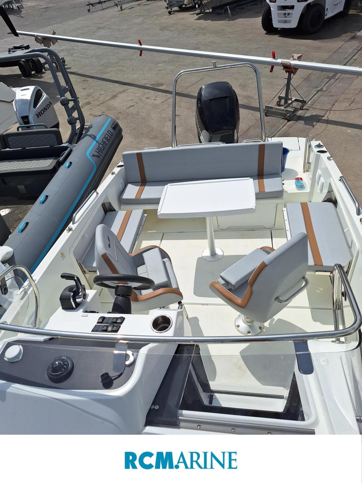 beneteau Flyer 8 sundeck v2