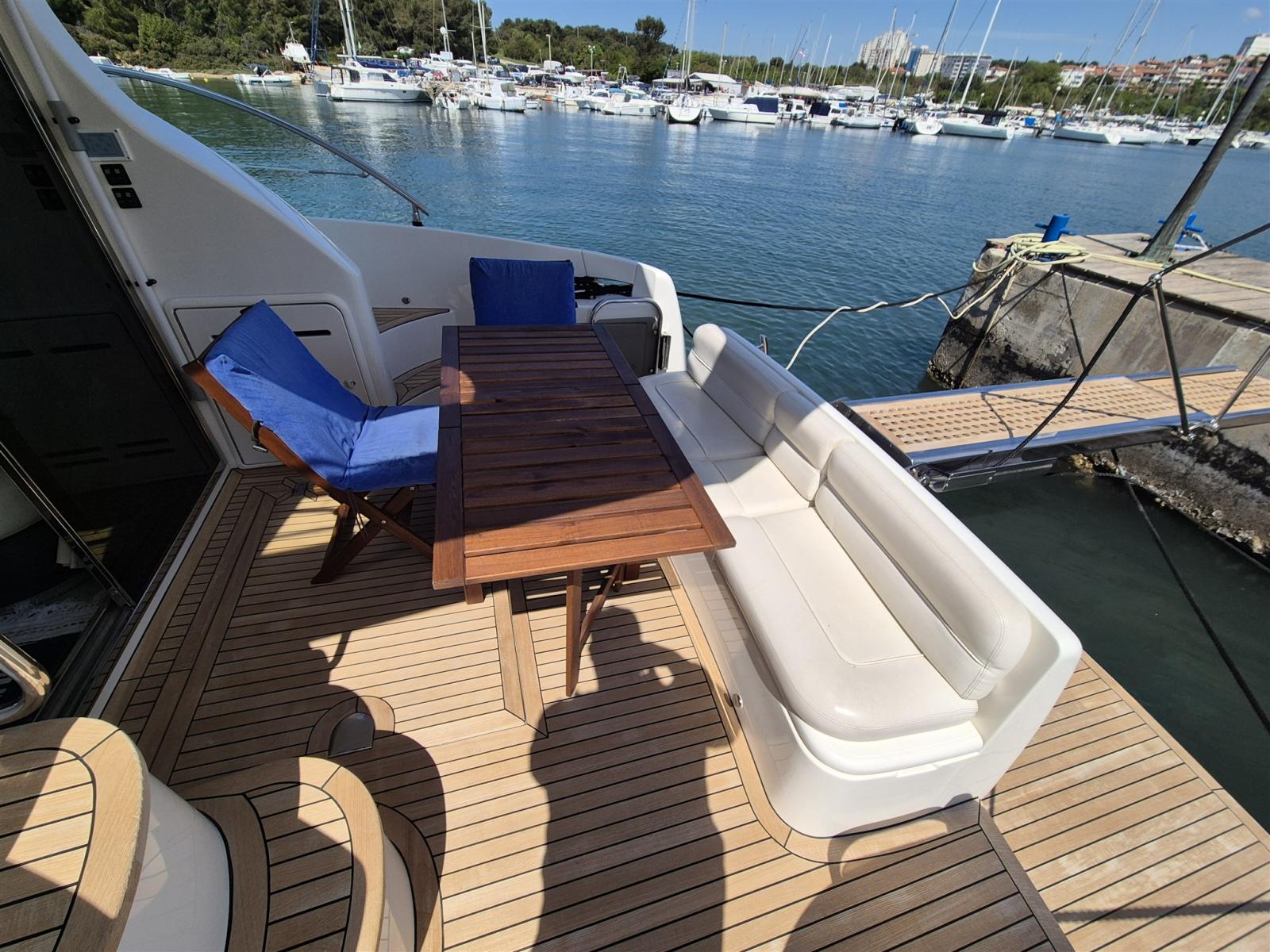 azimut 42