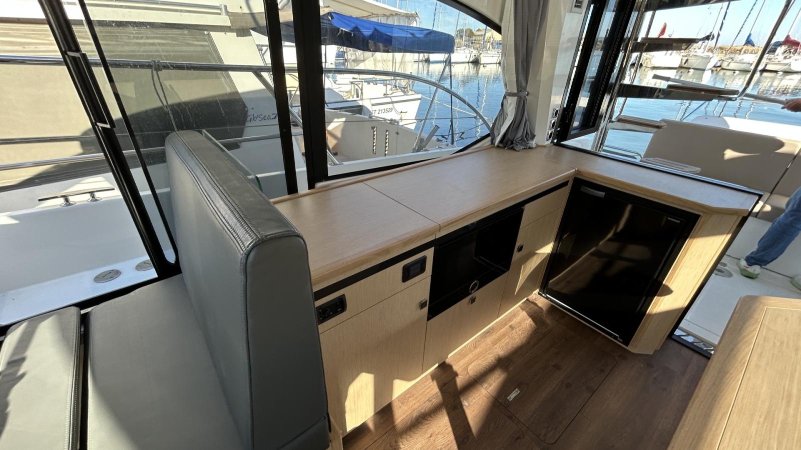 parker Monaco 110 fly