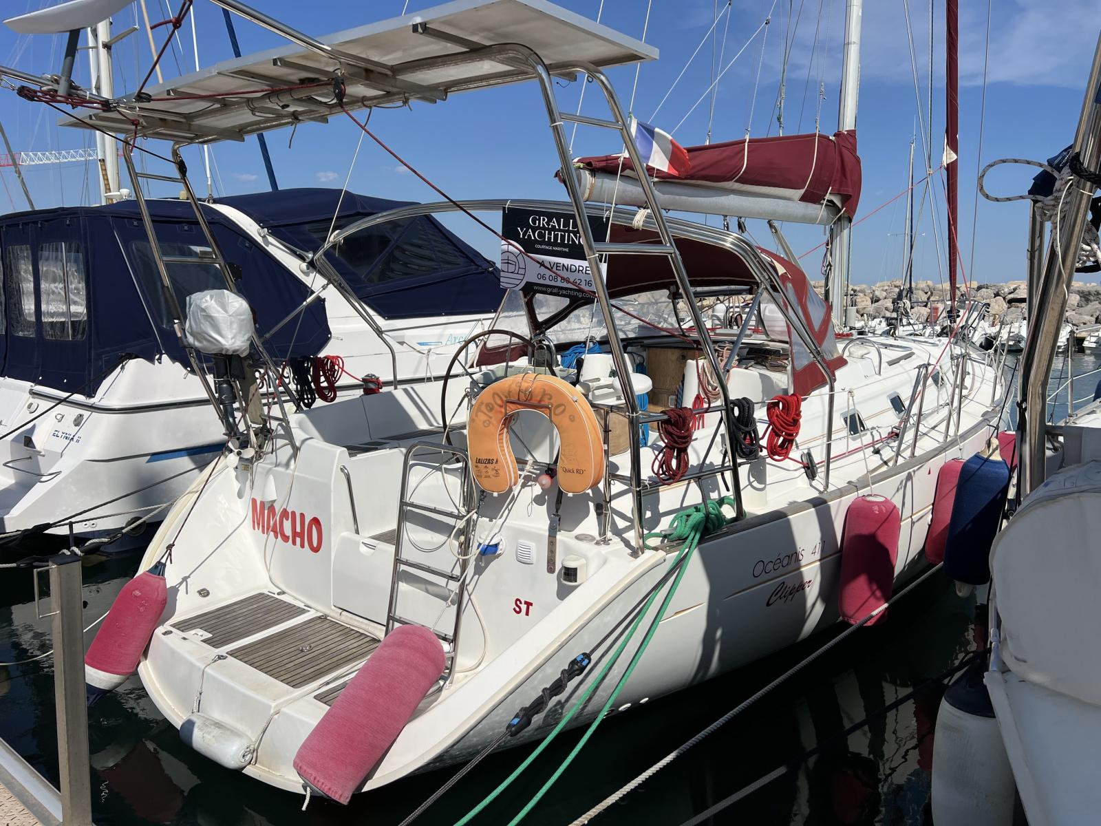 beneteau Oceanis 411