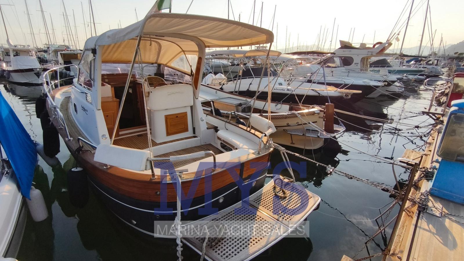 fratelli aprea 750 cabin