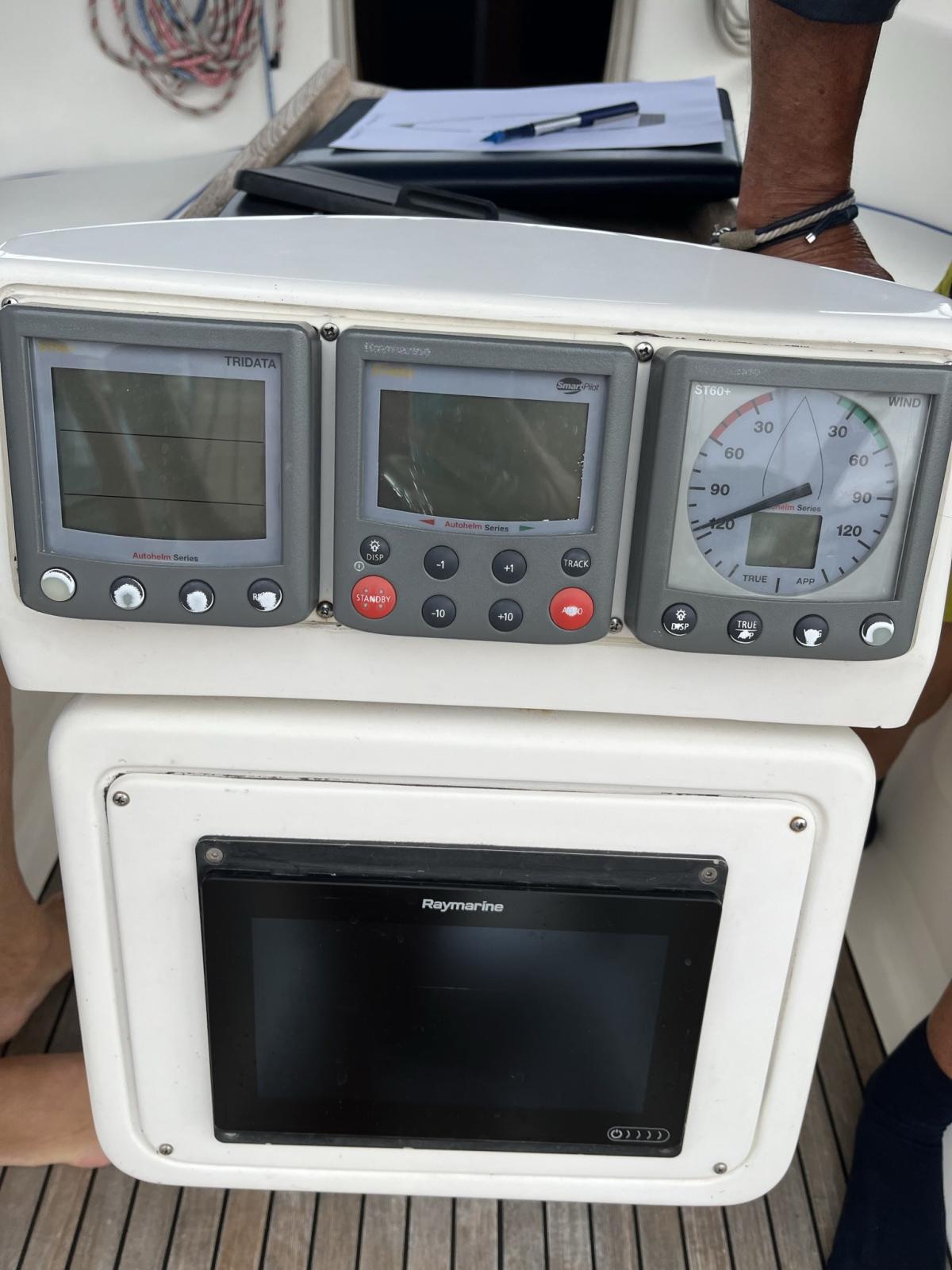 bavaria yachts Bavaria 42 cruiser