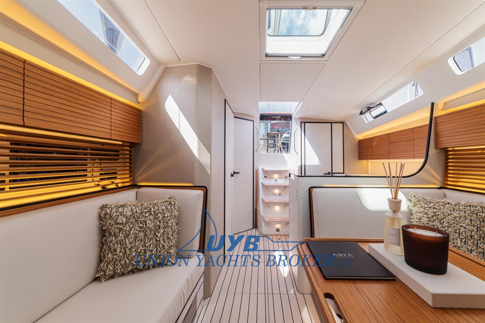 italia yachts Italia 12.98