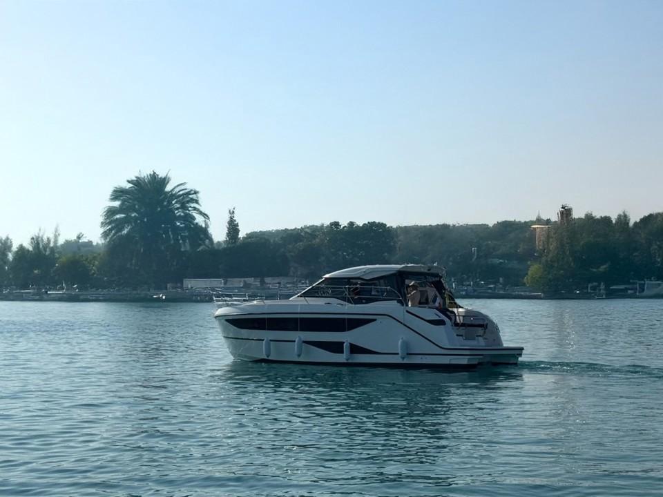 bavaria yachts Sr33