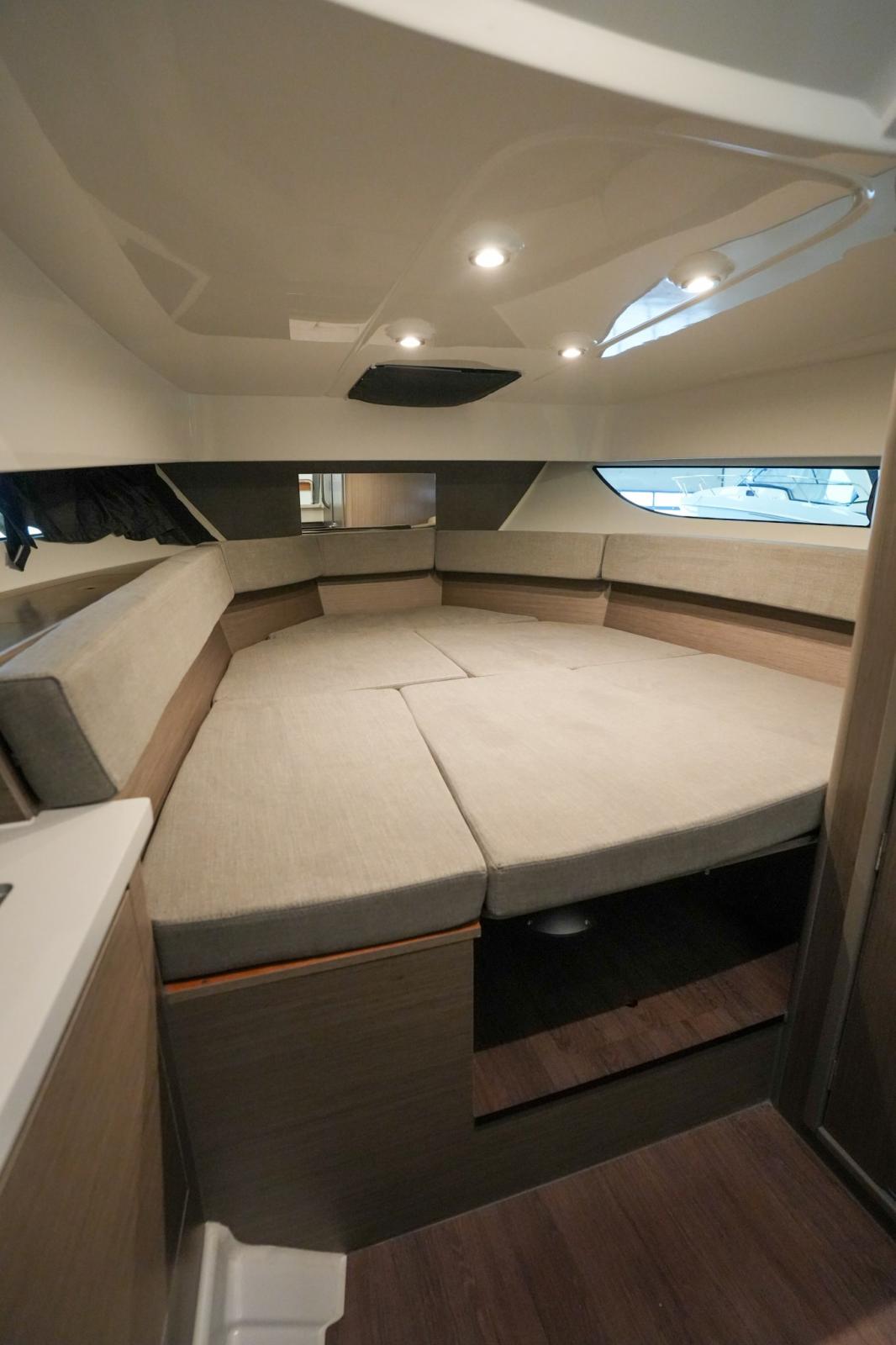 beneteau Flyer 9 sundeck ttop