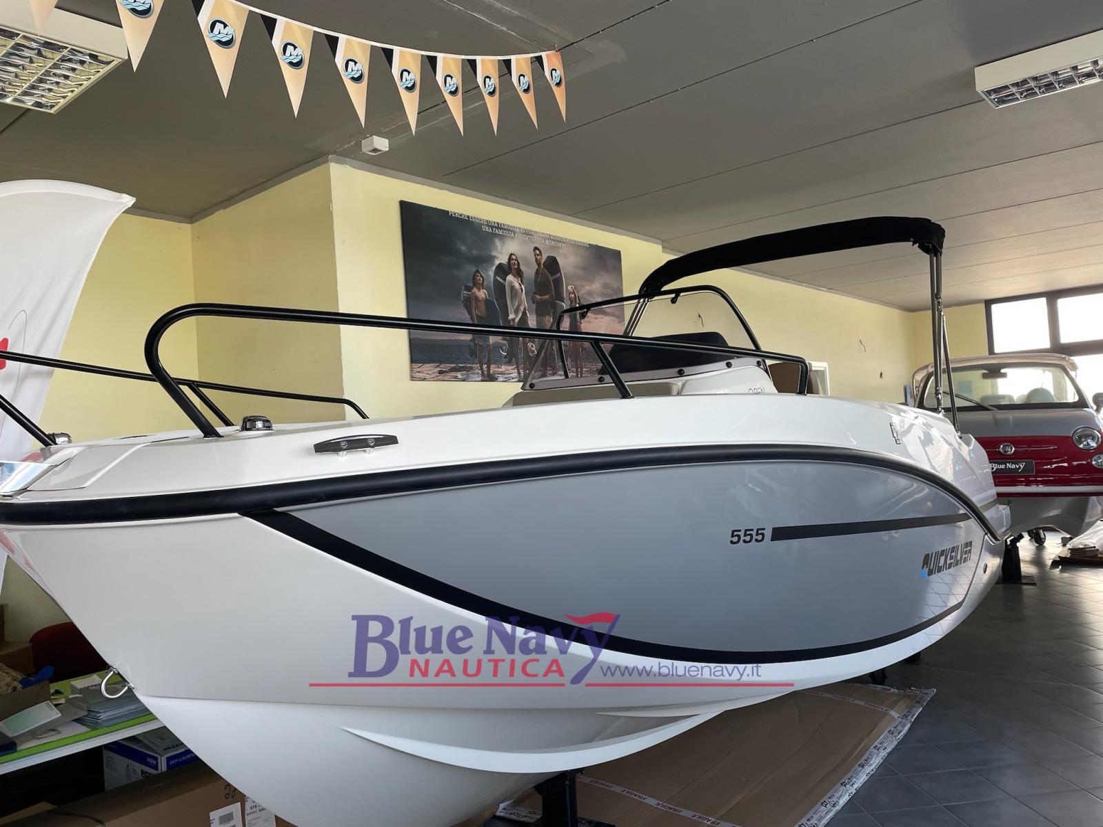 quicksilver 555 open (5,84mt)-pronta consegna