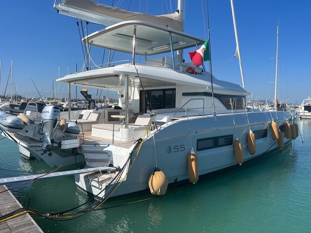 lagoon 55