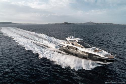 Azimut 27 grande metri