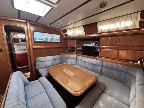 Bavaria yachts bavaria 42