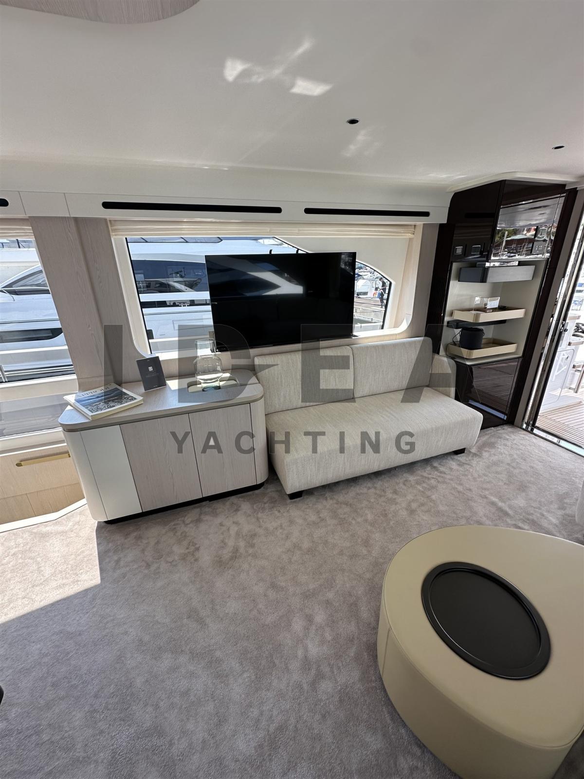 azimut 78 flybridge