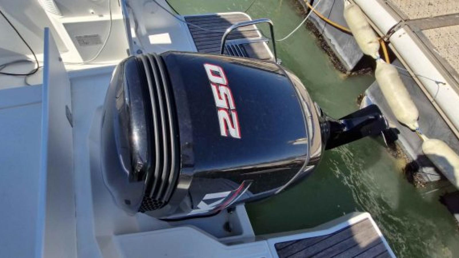 jeanneau Merry fisher 795