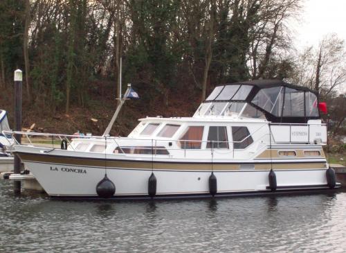 stevens 1140 dutch steel motor cruiser